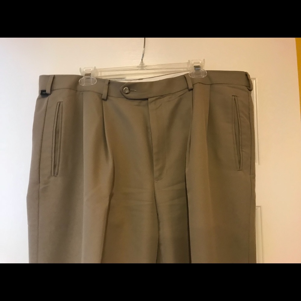 Men’s dress pants